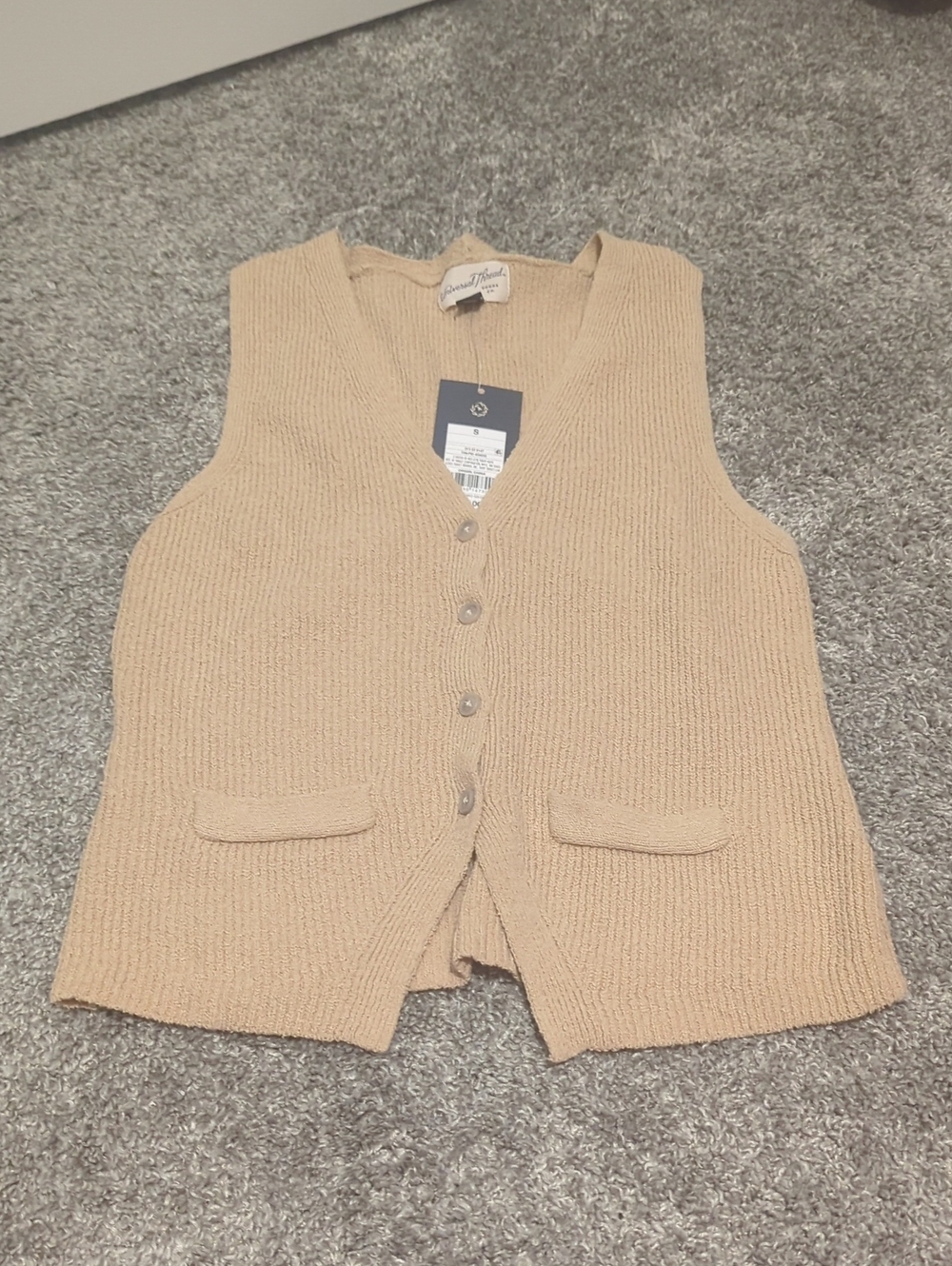 Universal Thread Tan Knit Button-Front Vest